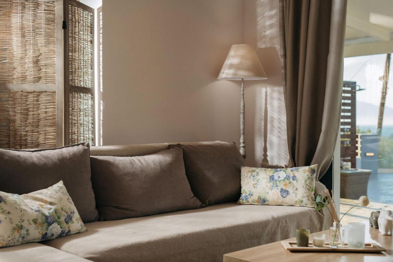 Villa Venia - Cozy Escape With Scenic Sew View, By Zantewize Tragaki Exteriér fotografie