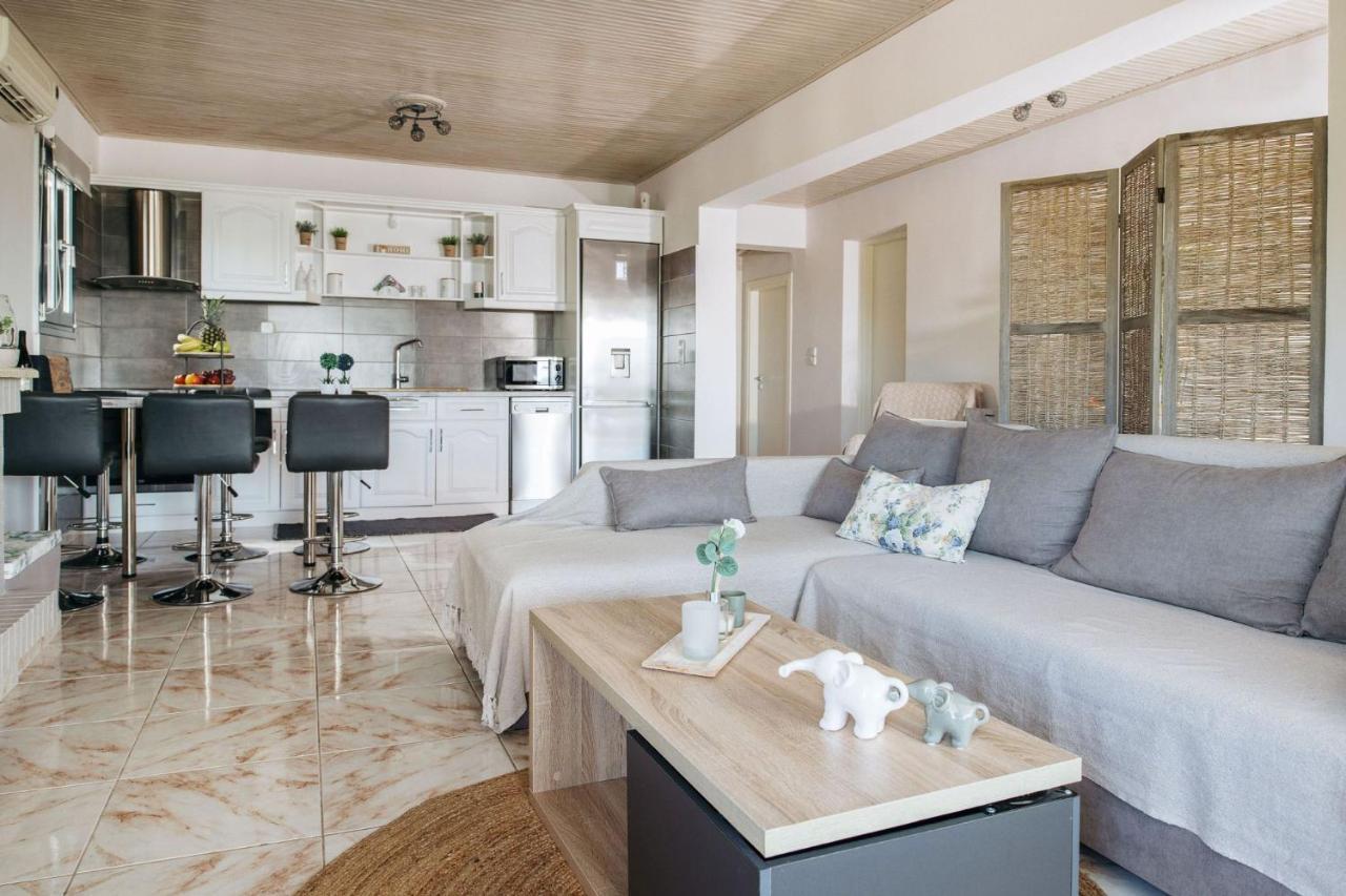 Villa Venia - Cozy Escape With Scenic Sew View, By Zantewize Tragaki Exteriér fotografie