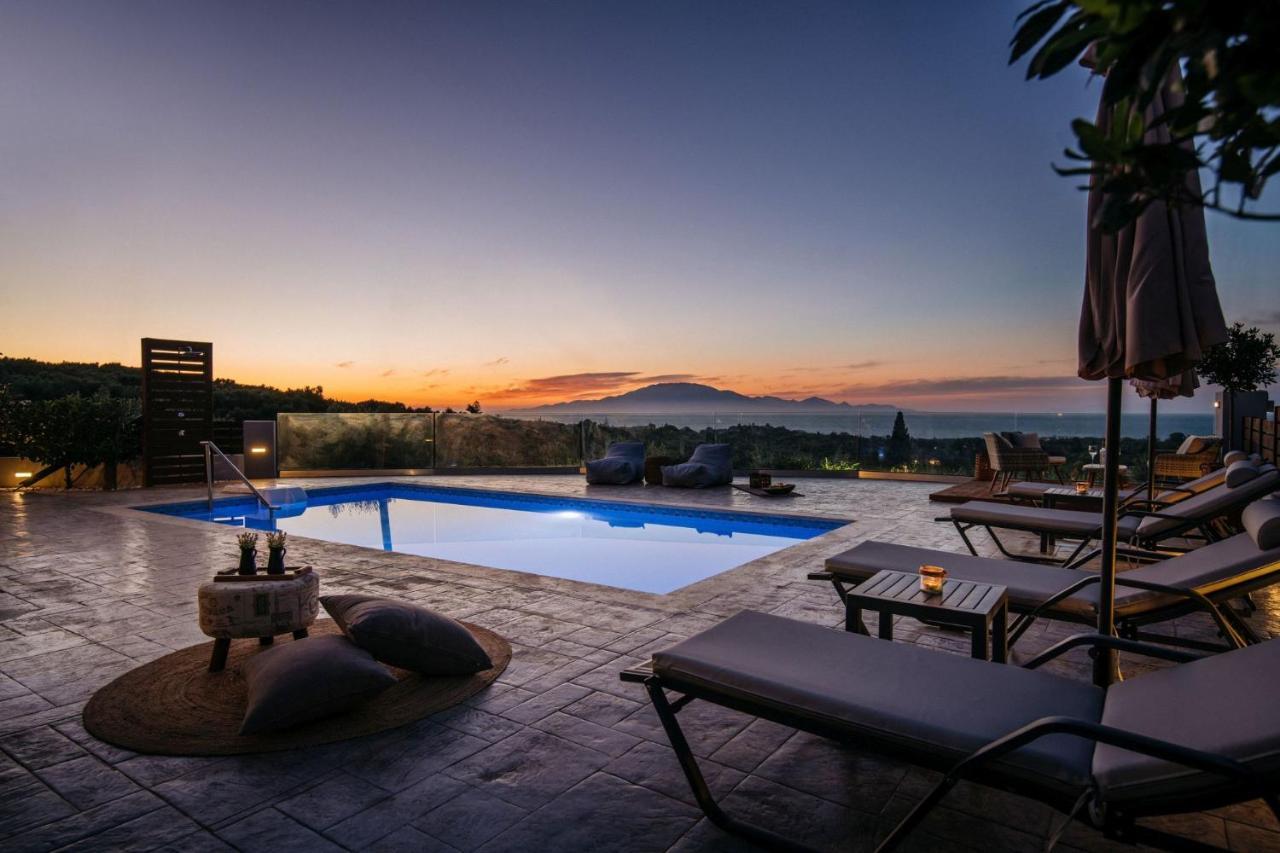 Villa Venia - Cozy Escape With Scenic Sew View, By Zantewize Tragaki Exteriér fotografie
